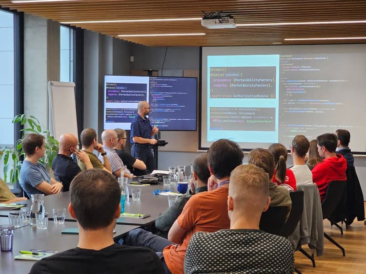 Corporate training in secure software development